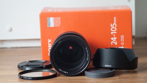Sony 105mm g oss - f4,